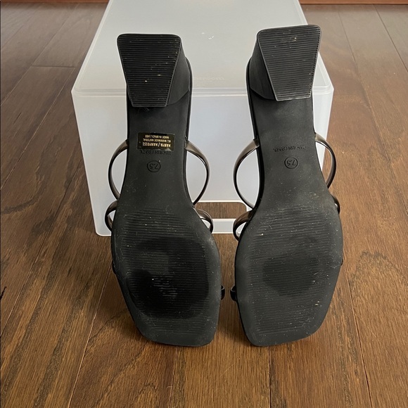 Steve Madden Hanya Block Heel Slides - Picture 9 of 11